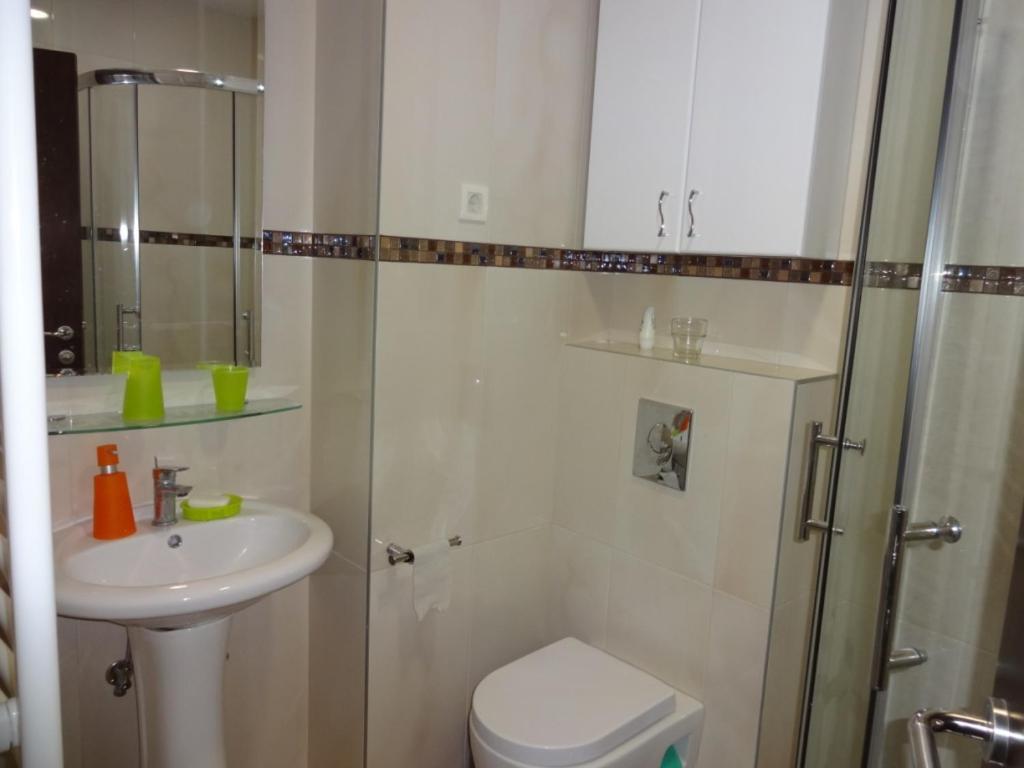 Nataliia Twister Apartment Будва Екстер'єр фото